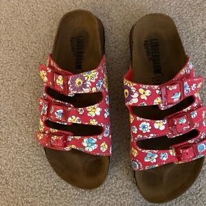 Women’s sandals